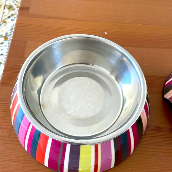 Melamine cat bowls. - Picture 2 of 5